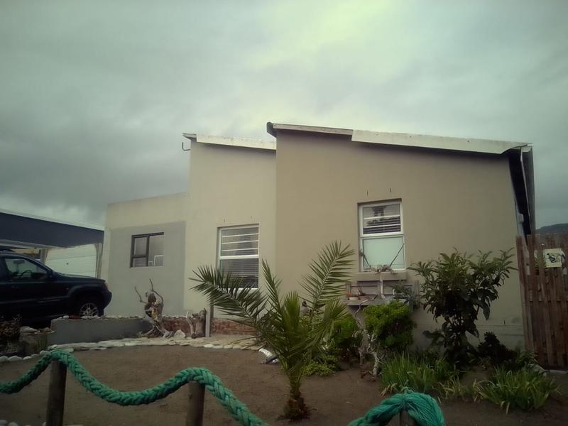 To Let 4 Bedroom Property for Rent in Gansbaai Central Western Cape